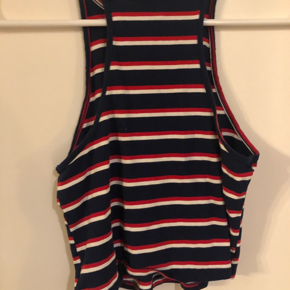 Crop top - Picture 3 of 3